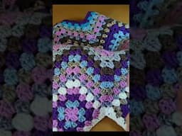 crochet Granny square blanket with a ZIG and ZAG