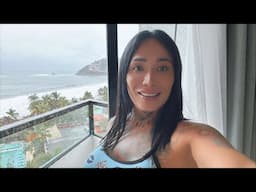 Kary Torres Oficial está en vivo llego el día andaremos de migajeras por el mundo