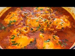 Com as Sobras do Bacalhau de Ontem Fiz …Bacalhau em Molho de Tomate e Ovos Escalfados …Delicioso