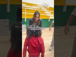 Gracias Juanita por hacerme tan feliz! #PaolaJara #reacciones #shorts #shortsvideo #popular