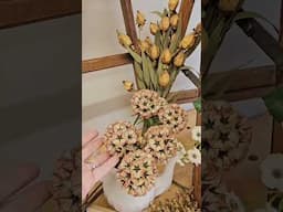 stop and smell the new arrivals!!! NEW floral just added. link in comments #thriftedandstyled