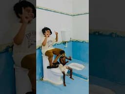Bona agay Beth gya😳😂 #funny #prank #trendingshorts #youtubeshorts #trending #shortsfeed #comedy
