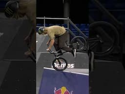 BMX 🔥🔥 Boyd Hilder at @simple-session #bmx #bike