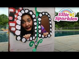 Fort-Fight! | Ellie Sparkles Show