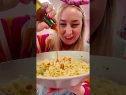 prankar tomu med 🍜 #pranks #challenges #utmaningar