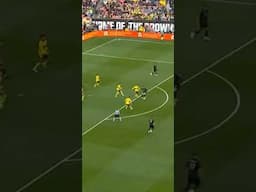 Lionel Messi Genius Dribble 19/04/2025