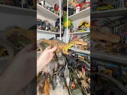 #JurassicUnboxing: Suchomimus - Jurassic World Chaos Theory | CollectJurassic.com