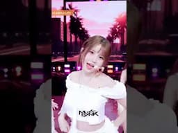 fromis_9 - LIKE YOU BETTER #fromis_9 #プロミスナイン #프로미스나인 #Shorts #MusicBank | KBS WORLD TV