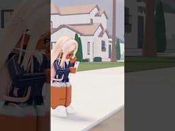 Bus ride to the last day of school! 🥲🚌 #berryave #berryavenue #brookhaven #bloxburg #roblox