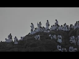 Peregrinos iniciam Hajj em Meca sob calor e novas restrições