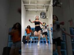 Learn this shuffle choreography #shuffletutorial #shuffledance #shuffle #festivalseason #tutorial