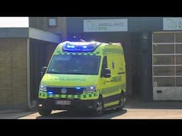 NYBORG AMBULANCE SYD (3332) i udrykning rettungswagen auf Einsatzfahrt 緊急走行 救急車