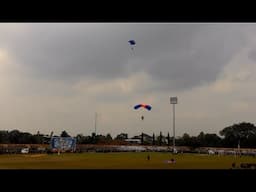 Terjun Payung di Pameran Alutsista TNI 2015 Gor Satria Purwokerto - 8 Mei 2015 [Part 1]
