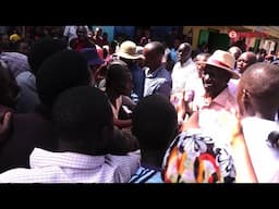 Children Chanting Ruto! Ruto! Stop the President's Entourage at Kahawa -Chuka