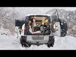 Trapped in a heavy snowfall  while car camping / one crazy night / ASMR