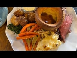 Awesome Sunday Roast and Apple Crumble in KRAKOW !!  Shadow Resto Bar