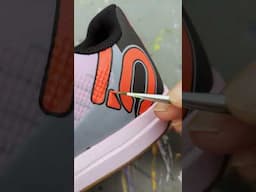 From strawberries to champion stripes 🍓 Watch as @valihoell's shoes for Leogang come to life 🙌