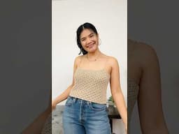 Easy 2 rows repeats crochet top - Tutorial is on knitcroaddict’s channel ⬆️ #crochettops #crochet