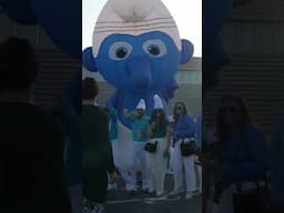 Most people dressed as Smurfs: 3,076 by Association Pays de Landerneau-Daoulas 🇫🇷