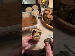 Grubby Pantry Jar: Adding Primitive Warmth to Your Kitchen