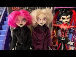 UNBOXING MY GRAIL BEGOTHS VARIANT DOLL! Pink Victoria Creeper review and unboxing!