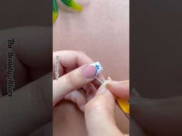 💅🔹Easy french tip nail art design #nailart2025 #shorts #shortvideo #shortsvideo