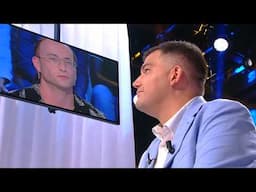 Jean-Laurent veut que Charles devienne plus qu'un simple ami