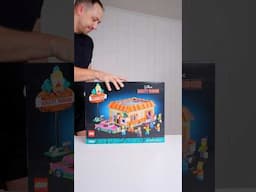 The NEW LEGO Simpsons Krusty Burger! Thanks to LEGO for sending the set! #lego #rlfm #10352 #reviews