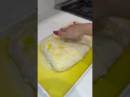 Easy one bowl sourdough focaccia