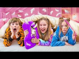 Sleepover with no rules! This got intense! | Smile Family