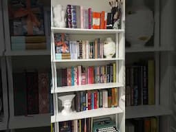A little shelfie transformation before and after!  #books #bookshelves #reading #booktube