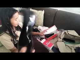 LOVELY IS VERY HAPPY ON HER NEW SHOES ? FOREIGNER IN THE PHILIPPINES
