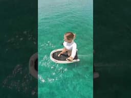 EVERYONE LOVES FOILING