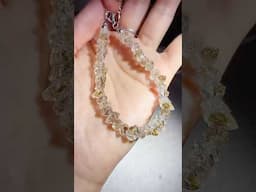 Easy DIY - Golden oil-included Herkimer diamond bracelet #diy #diycrafts #handmade