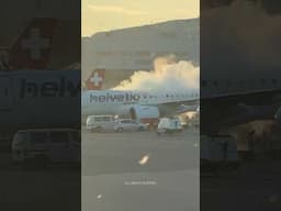 Morning scenes at Zürich A220 #shorts