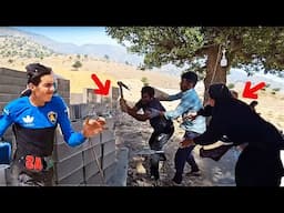 Problem with building the house: What does Naseroo want?