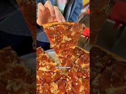 Viral Black Garlic Pizza 🧄🍕 #garlic #pizza a