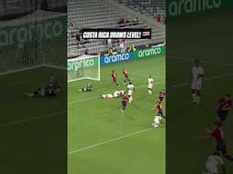 Back and forth we go as Josimar Alcócer scores to make it 3-3! 🇨🇷 #soccer #goldcup #costarica