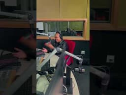 Come with me for an interview at radio 2000