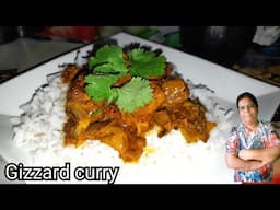 How I cook Chicken gizzard curry. A classic south african Indian food.
