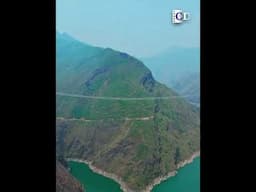 What does "catwalks" mean when it comes to building a suspension bridge? | China Documentary