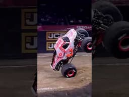 What a save 👏 #MonsterJam