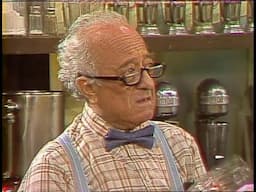 1611 - Mr Hooper Misses His Family