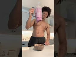 Thicc post workout smoothie 😩