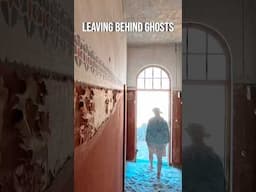 LEAVING BEHIND GHOSTS - A short history of Kolmanskop