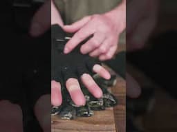 KUIU Ultra Merino 210 Fingerless Glove
