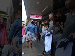 🇿🇦Would you walk this busy street in Durban?🫴 #walkafrica #travel #southafrica