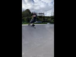 Harvey manual around the bowl! #scootering #manual #envyscooters #bluntscooters