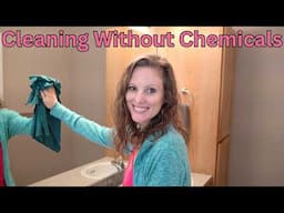 Cleaning my Bathroom Mirrors with No Chemicals and Almost No Cost! | How I Clean My Bathroom Part 1