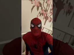 HOMEM ARANHA NA CAMA DA BELLA #amigodosbrinquedos